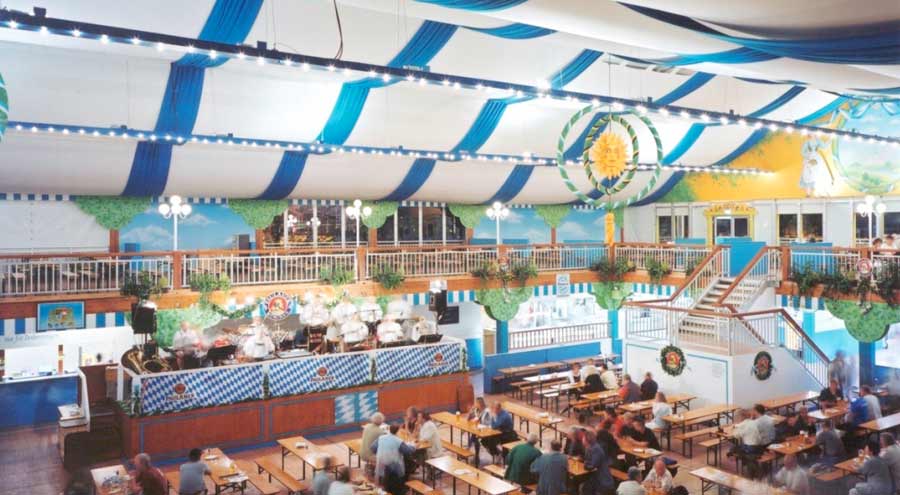 Dach-Dekoration von LEUBE