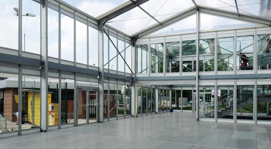 Mehrstöckige Zeltanlage von LEUBE