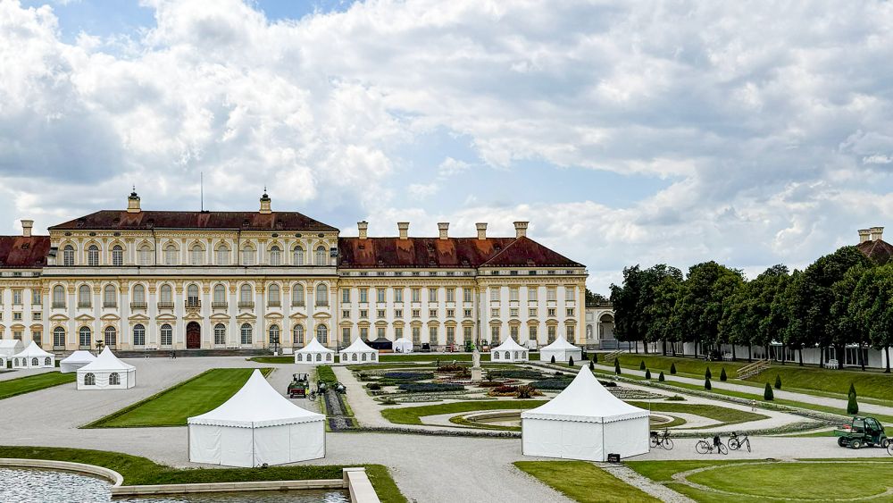 LEUBE Veranstaltungszelte